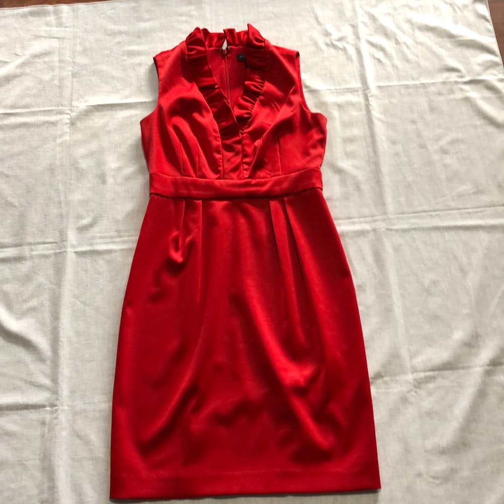 Jessica Howard Red Ruffle V-Neck Sheath Dress